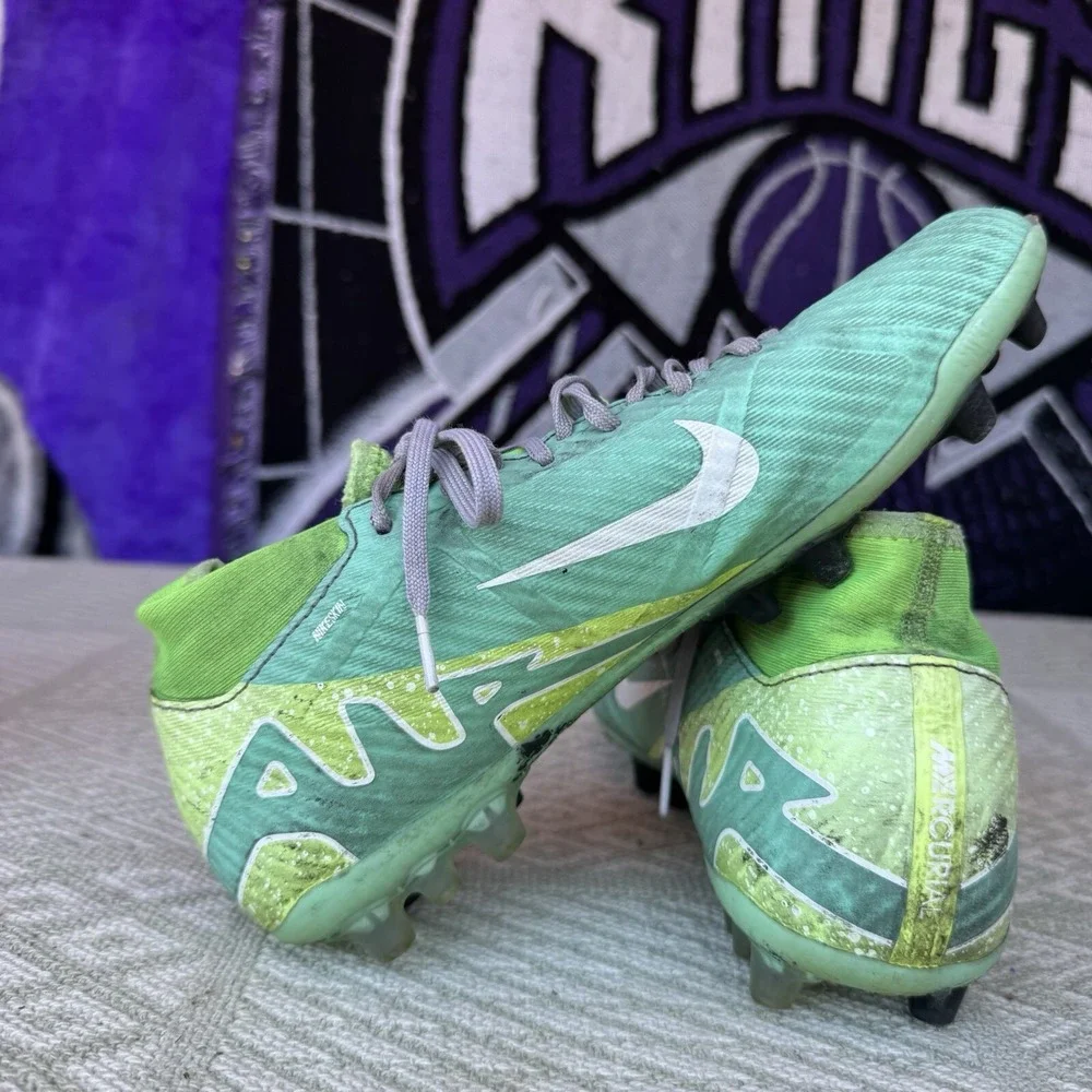Nike mercurial superfly